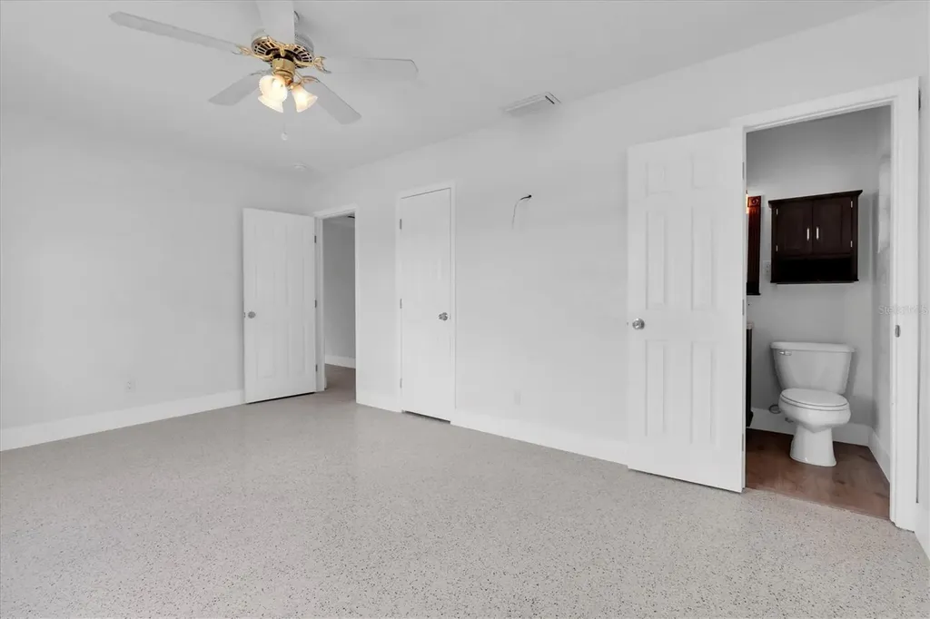 999 38th Avenue NE St Petersburg FL 33704
