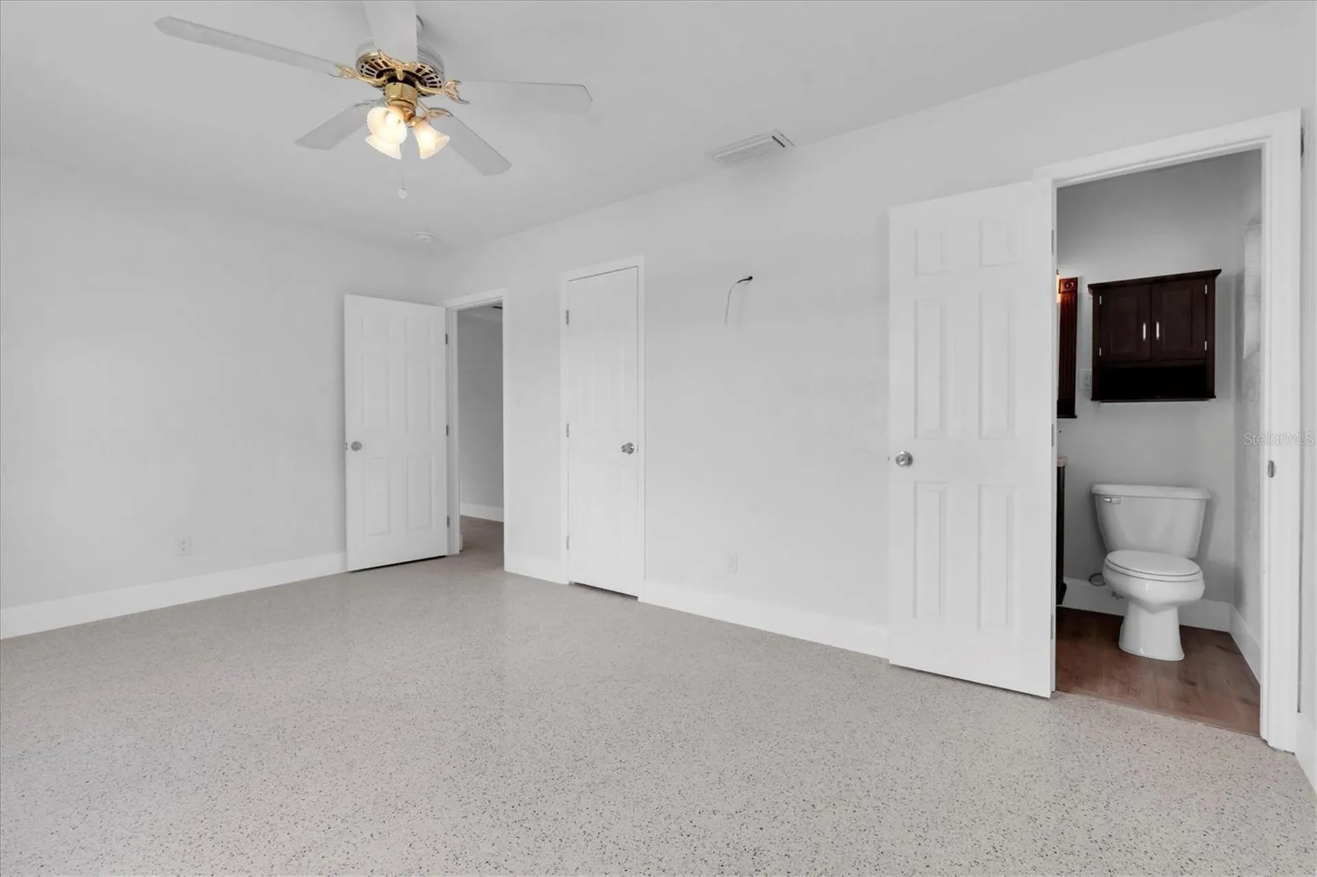 999 38th Avenue NE St Petersburg FL 33704