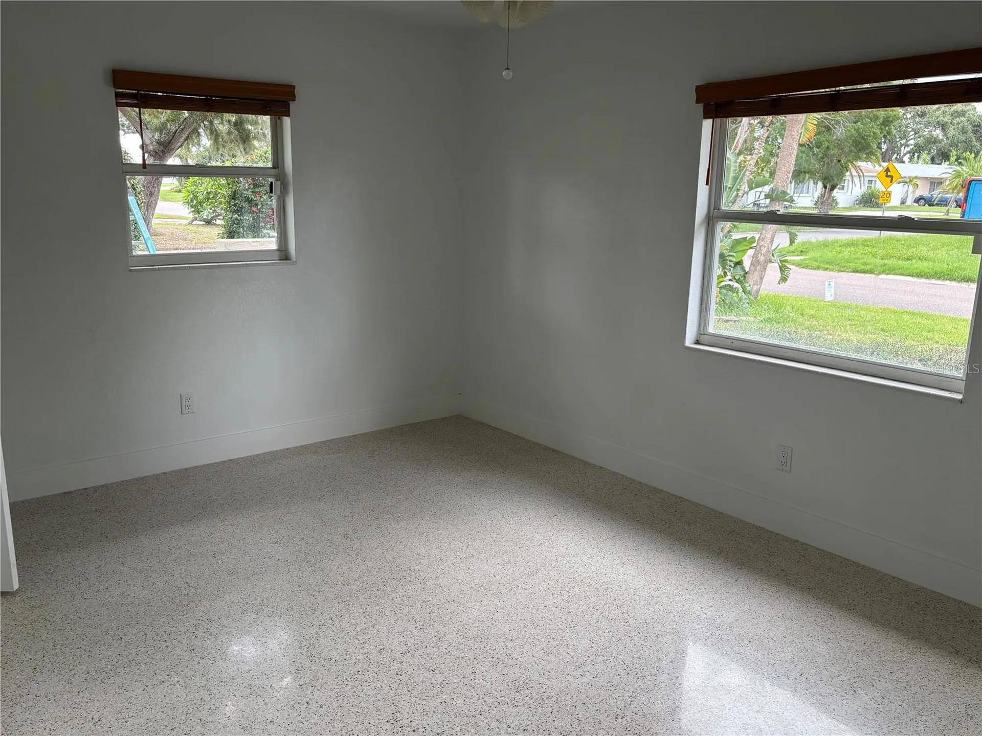 999 38th Avenue NE St Petersburg FL 33704