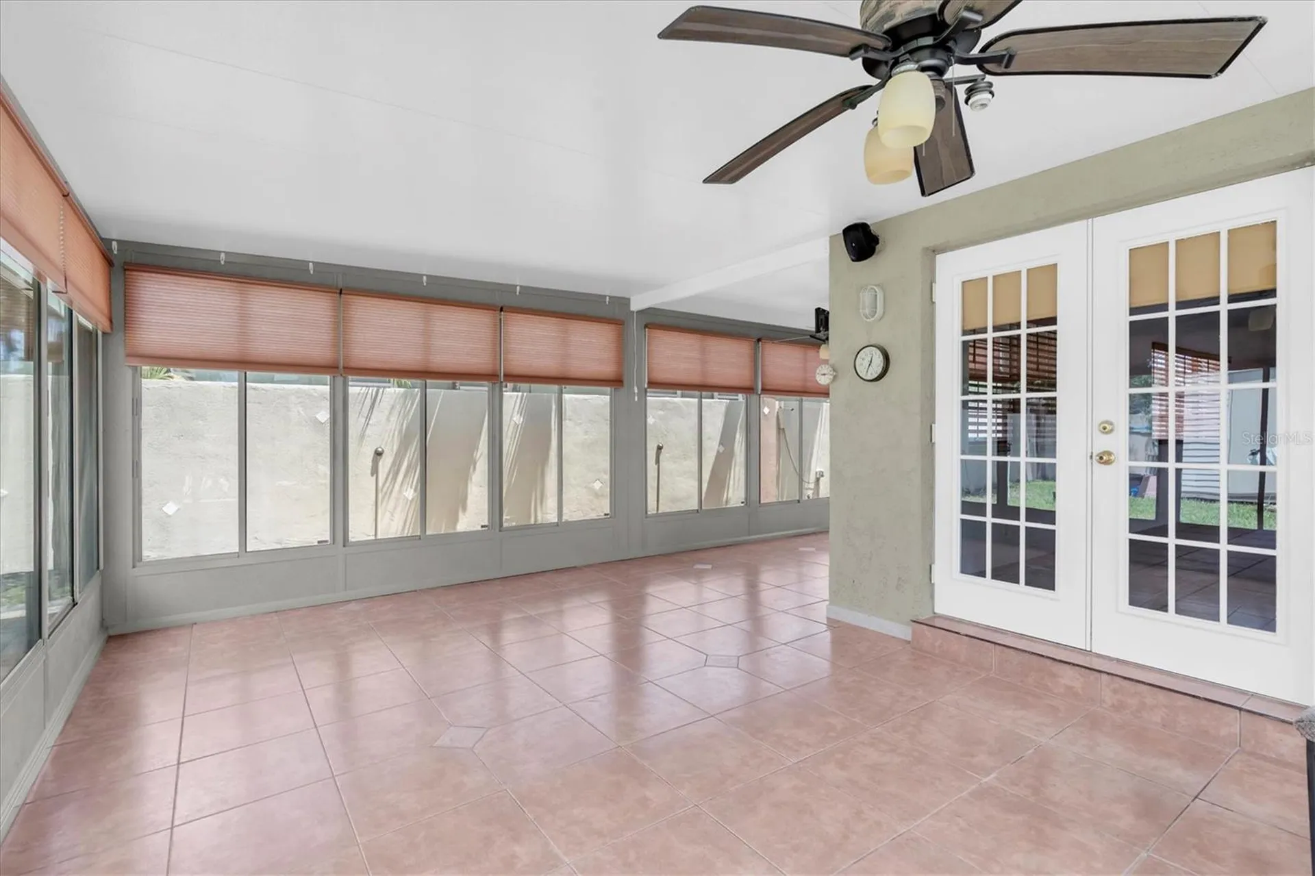 999 38th Avenue NE St Petersburg FL 33704
