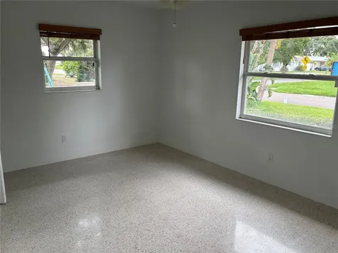 999 38th Avenue NE St Petersburg FL 33704