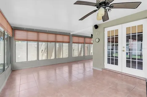 999 38th Avenue NE St Petersburg FL 33704