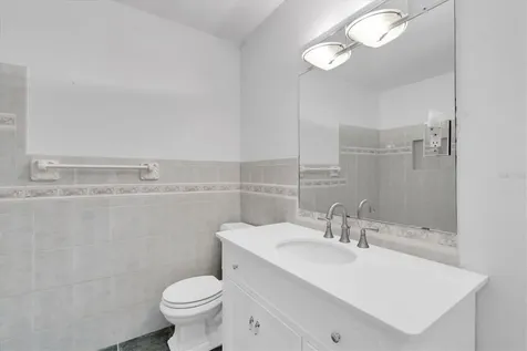 999 38th Avenue NE St Petersburg FL 33704