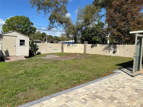999 38th Avenue NE St Petersburg FL 33704
