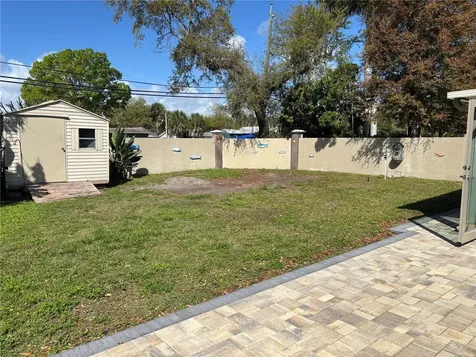 999 38th Avenue NE St Petersburg FL 33704