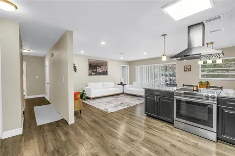 4708 W Coachman Avenue Tampa FL 33611