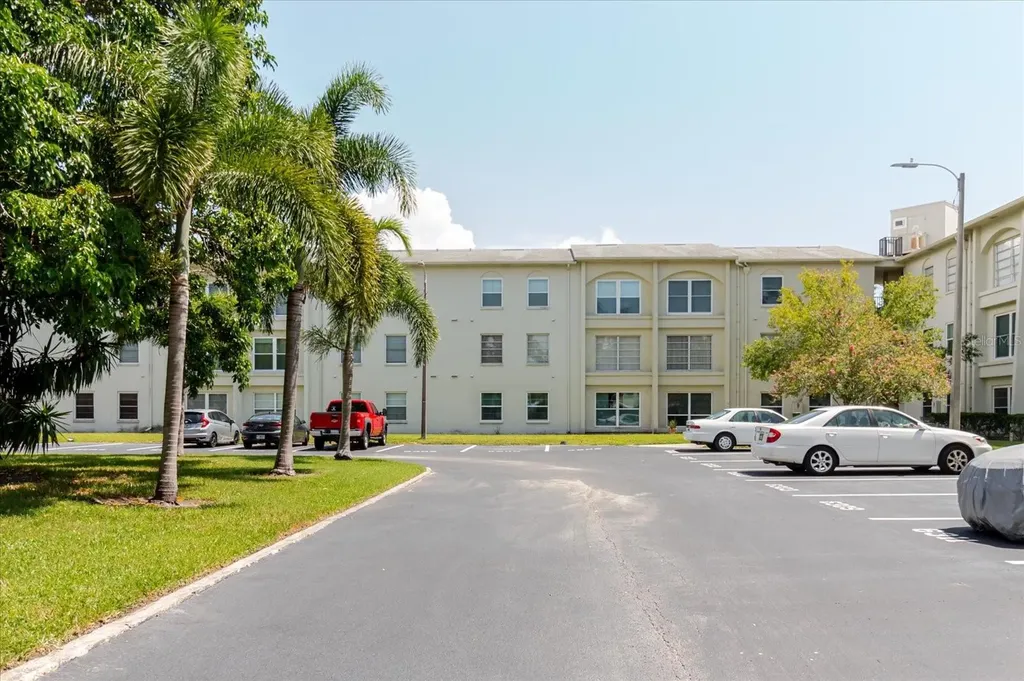 2700 Bayshore Boulevard Dunedin FL 34698