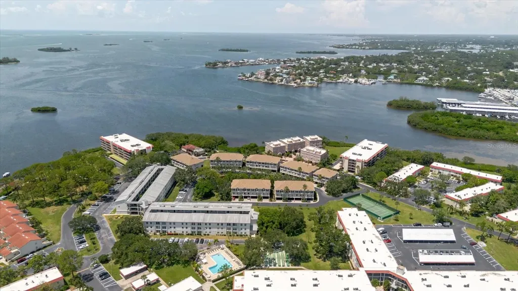 2700 Bayshore Boulevard Dunedin FL 34698