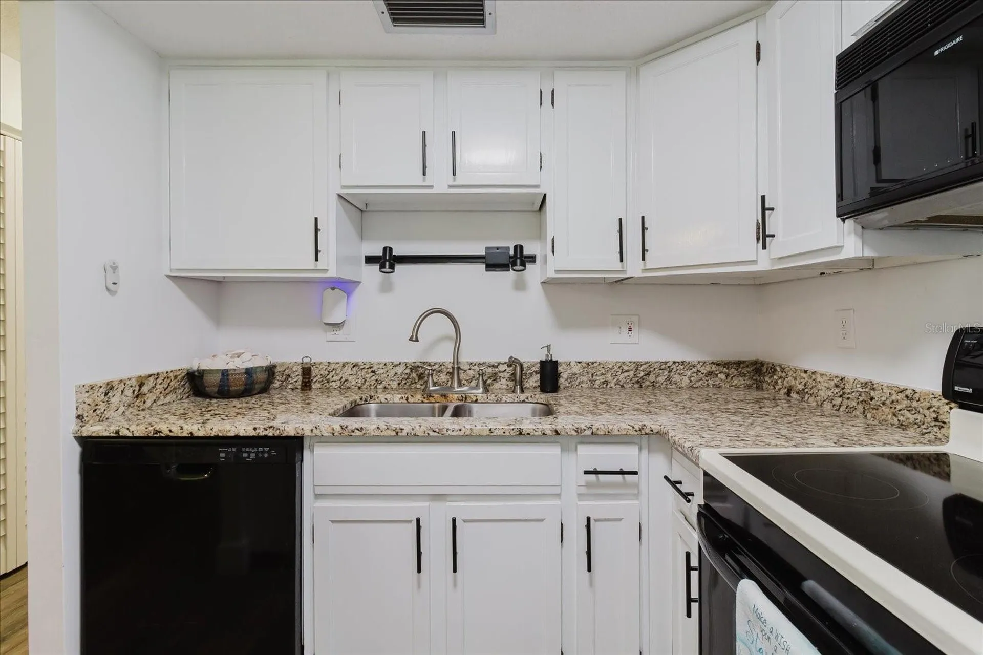 2700 Bayshore Boulevard Dunedin FL 34698