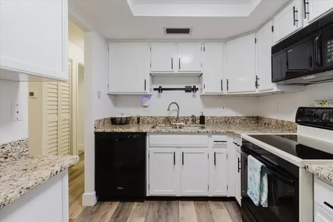 2700 Bayshore Boulevard Dunedin FL 34698