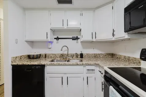 2700 Bayshore Boulevard Dunedin FL 34698