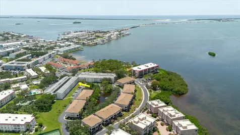2700 Bayshore Boulevard Dunedin FL 34698
