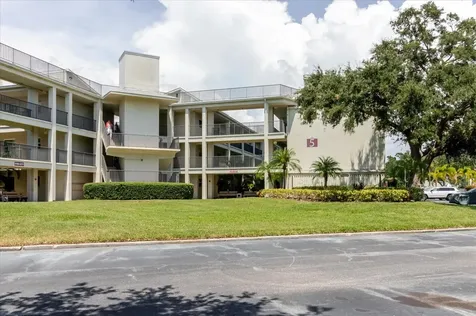 2700 Bayshore Boulevard Dunedin FL 34698