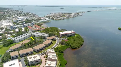 2700 Bayshore Boulevard Dunedin FL 34698