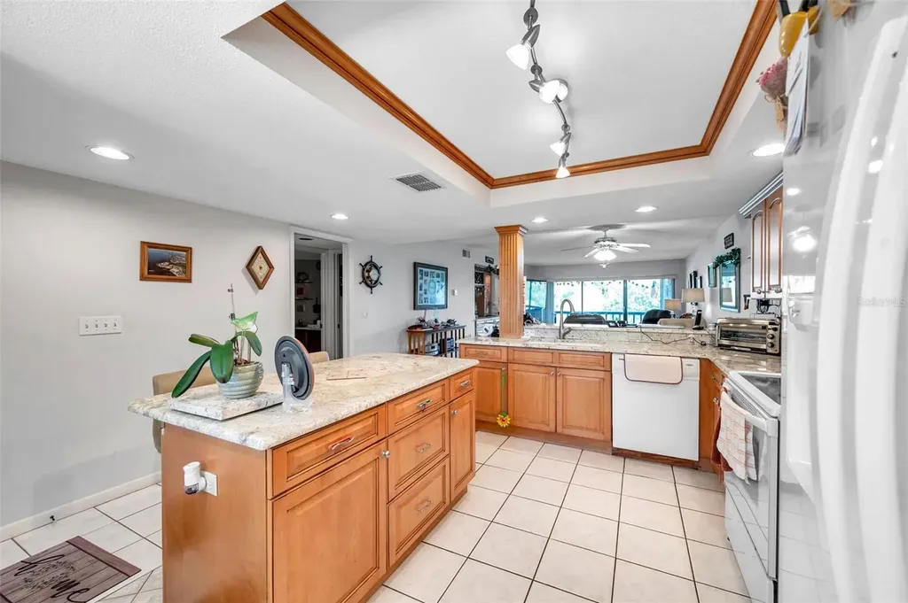 1806 Mariner Drive Tarpon Springs FL 34689