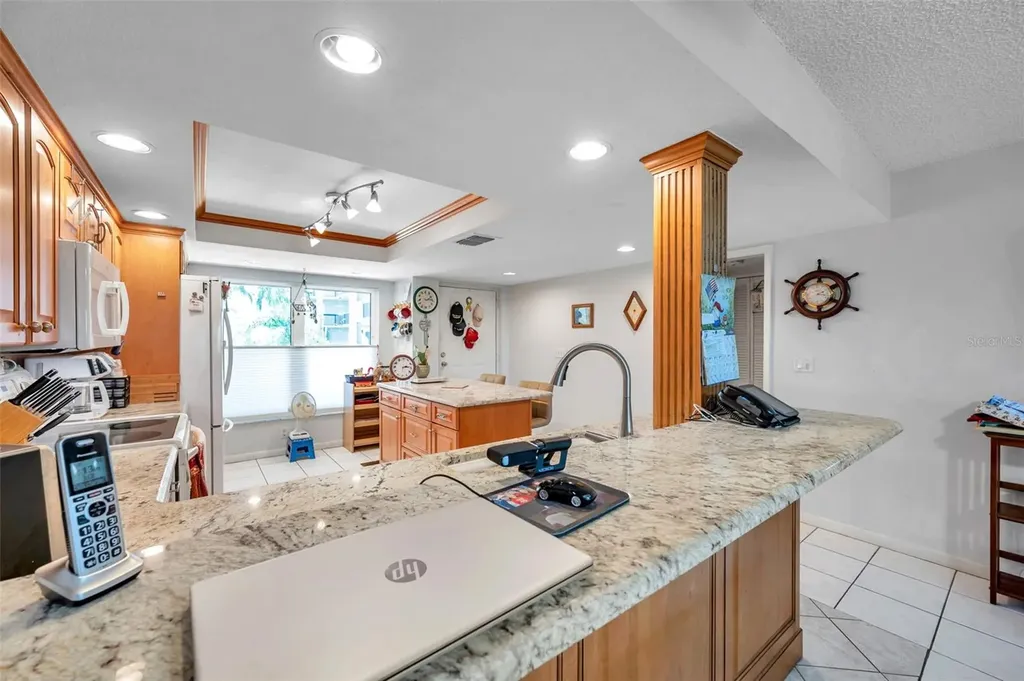 1806 Mariner Drive Tarpon Springs FL 34689