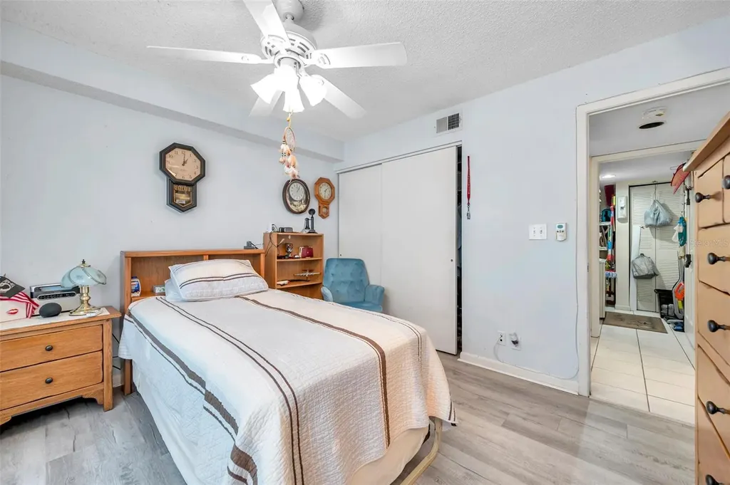 1806 Mariner Drive Tarpon Springs FL 34689