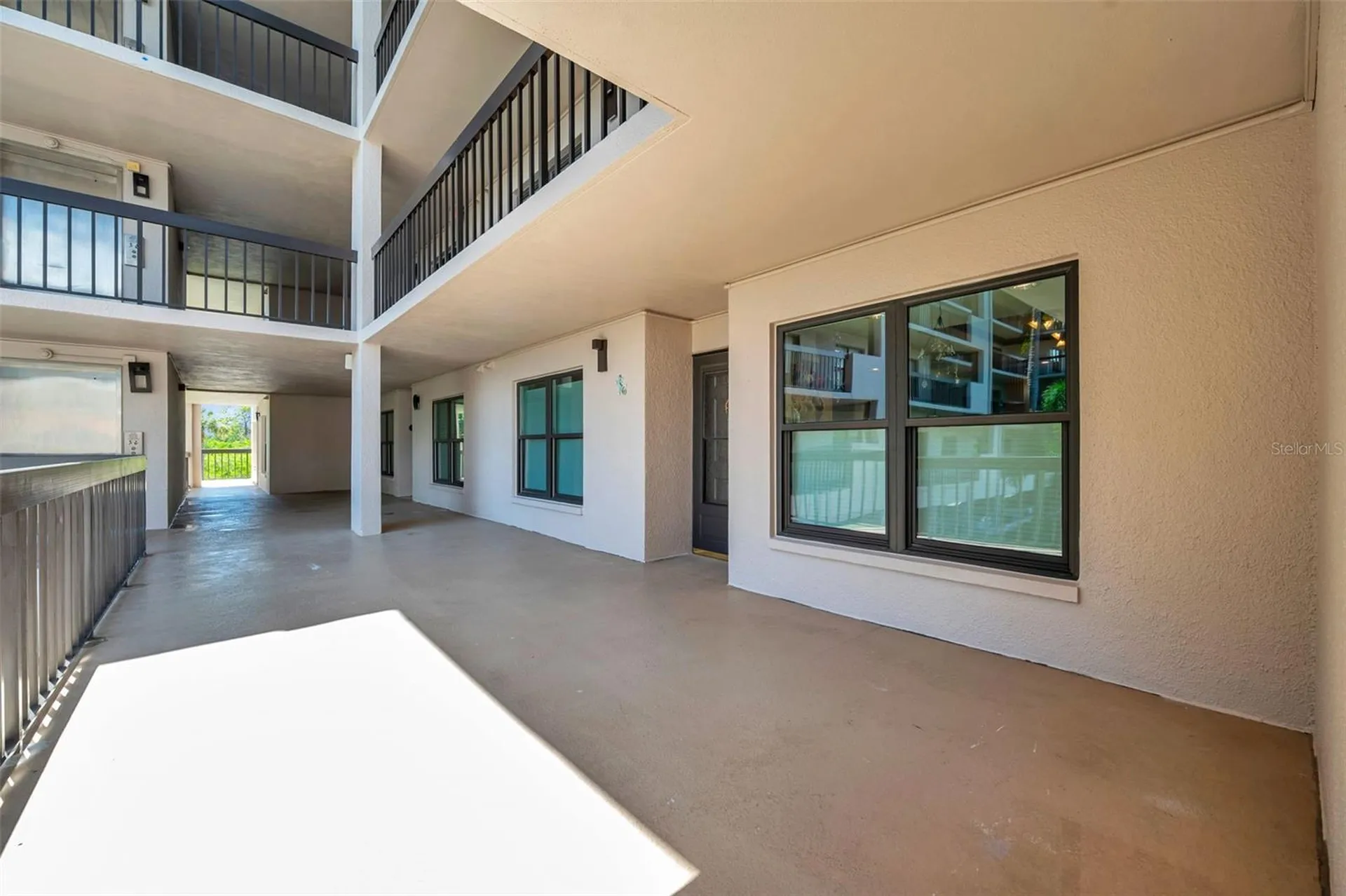 1806 Mariner Drive Tarpon Springs FL 34689