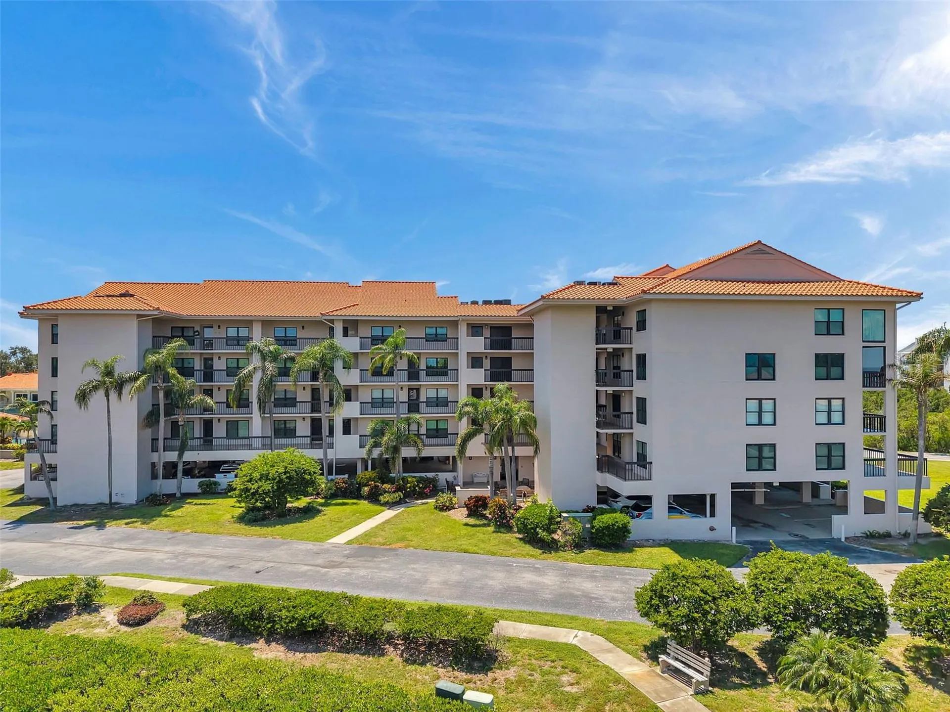1806 Mariner Drive Tarpon Springs FL 34689