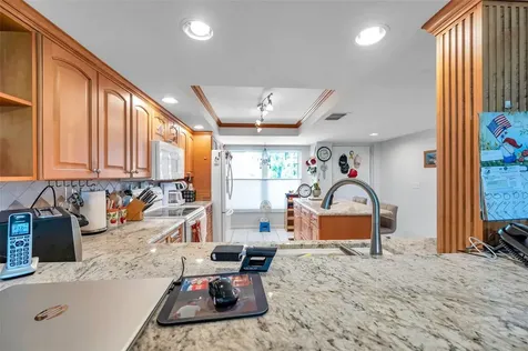 1806 Mariner Drive Tarpon Springs FL 34689