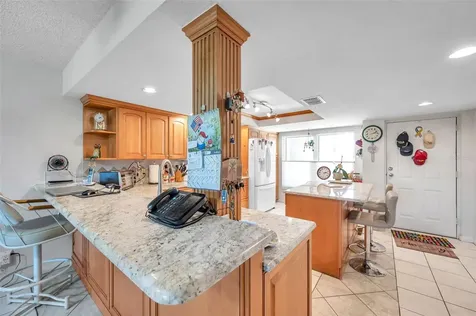 1806 Mariner Drive Tarpon Springs FL 34689