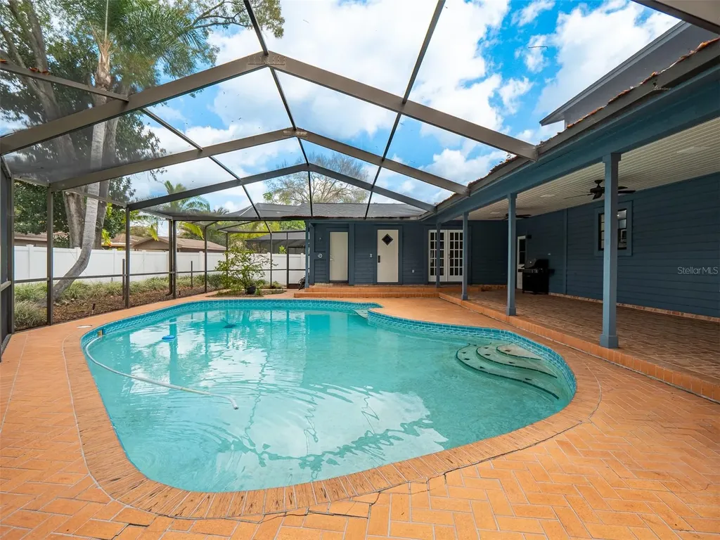 4110 N River View Avenue Tampa FL 33607