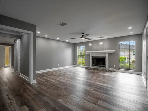 4110 N River View Avenue Tampa FL 33607