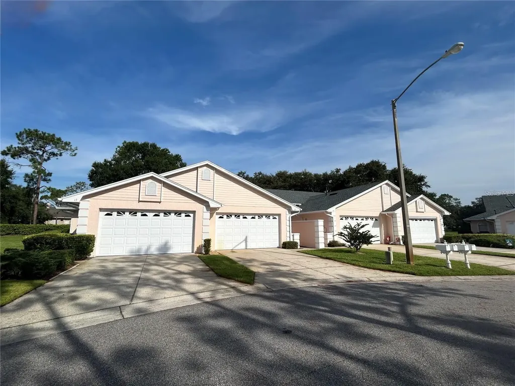 14 Enclave Drive Winter Haven FL 33884