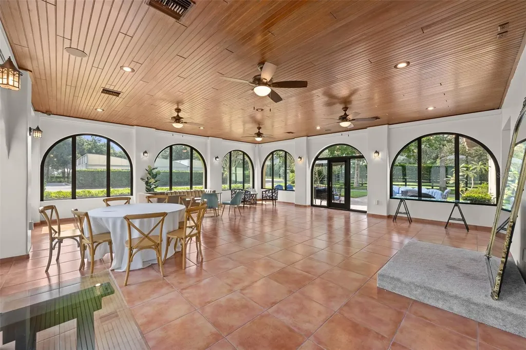 11901 Fort King Highway Thonotosassa FL 33592