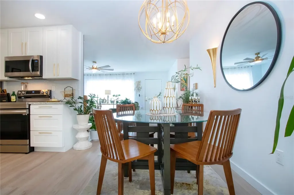 3906 Chinaberry Road Bradenton FL 34208