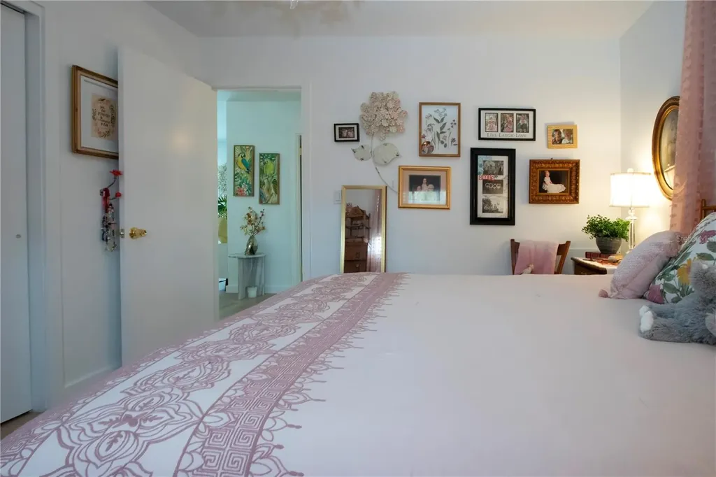 3906 Chinaberry Road Bradenton FL 34208