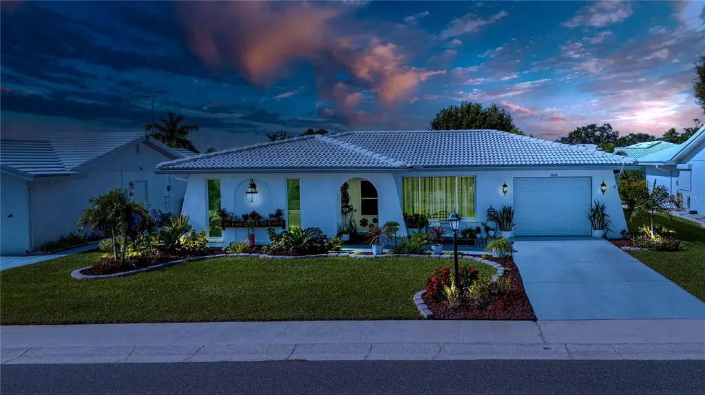 3906 Chinaberry Road Bradenton FL 34208