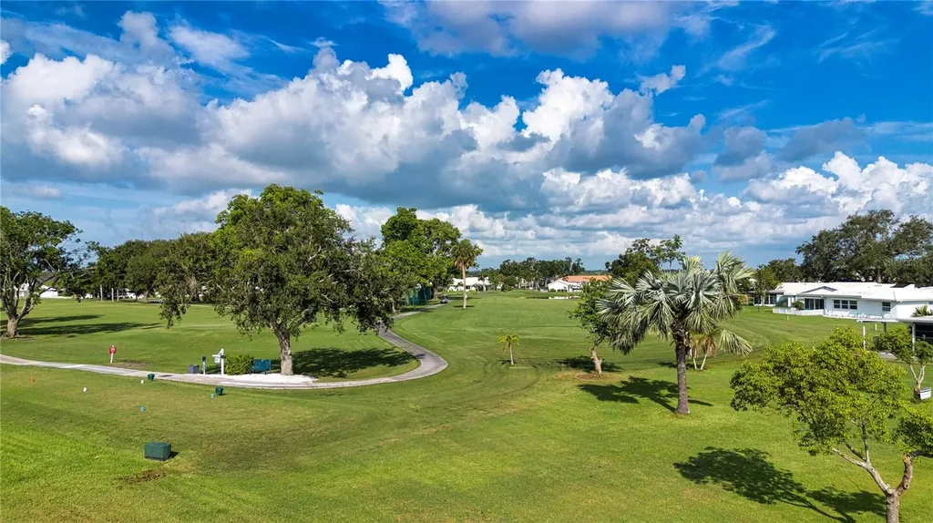 3906 Chinaberry Road Bradenton FL 34208