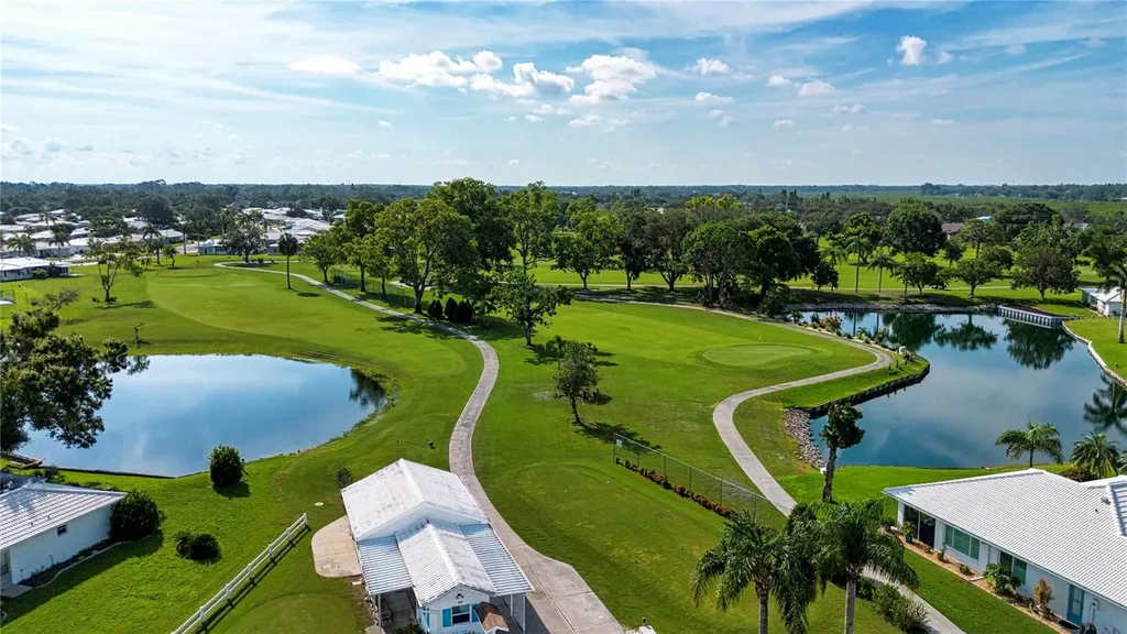 3906 Chinaberry Road Bradenton FL 34208