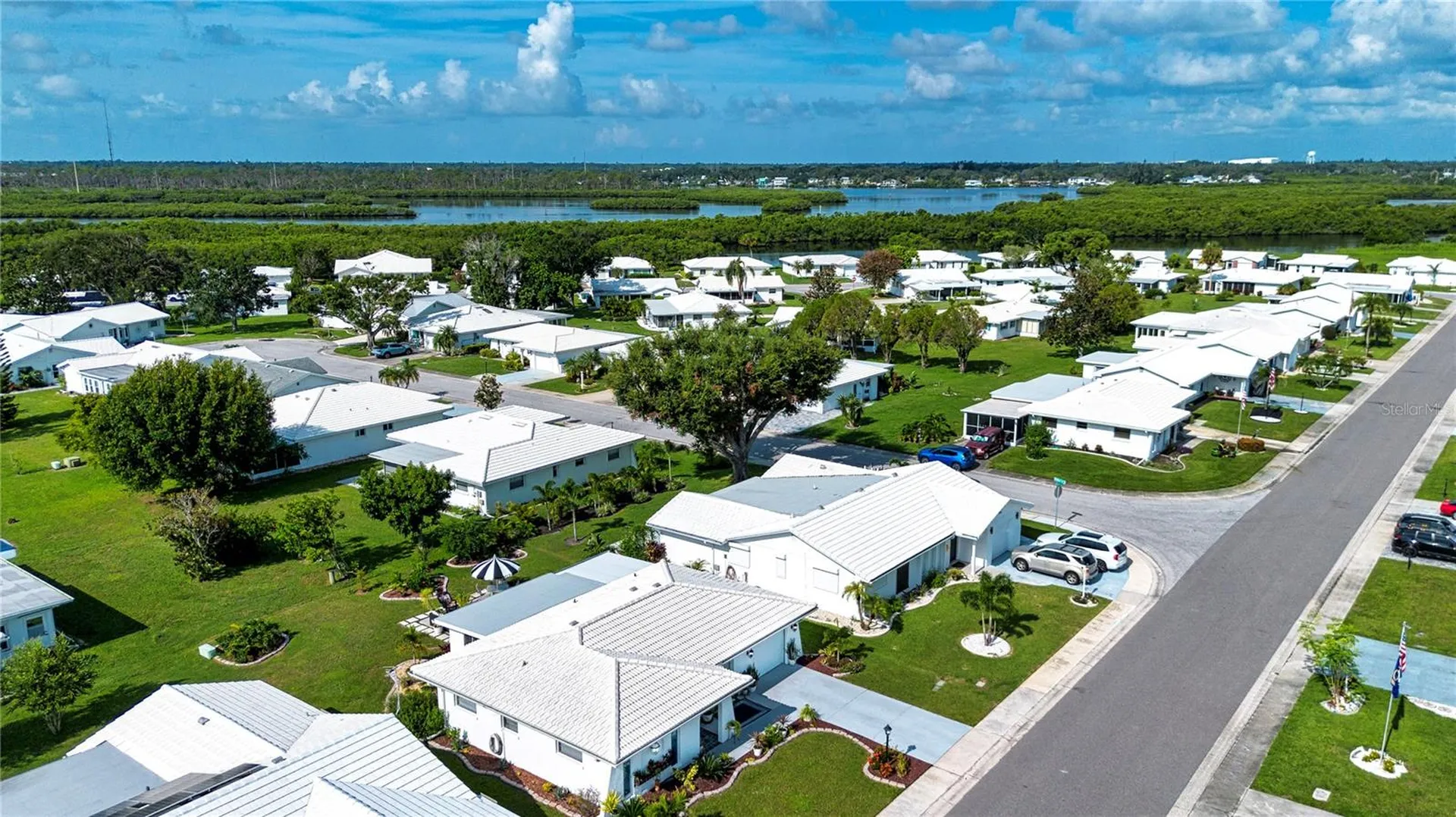3906 Chinaberry Road Bradenton FL 34208