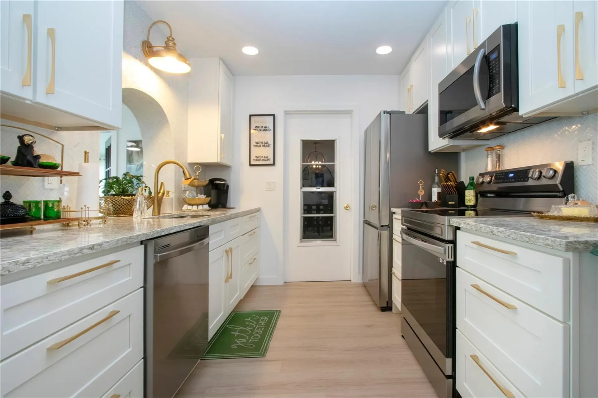 3906 Chinaberry Road Bradenton FL 34208