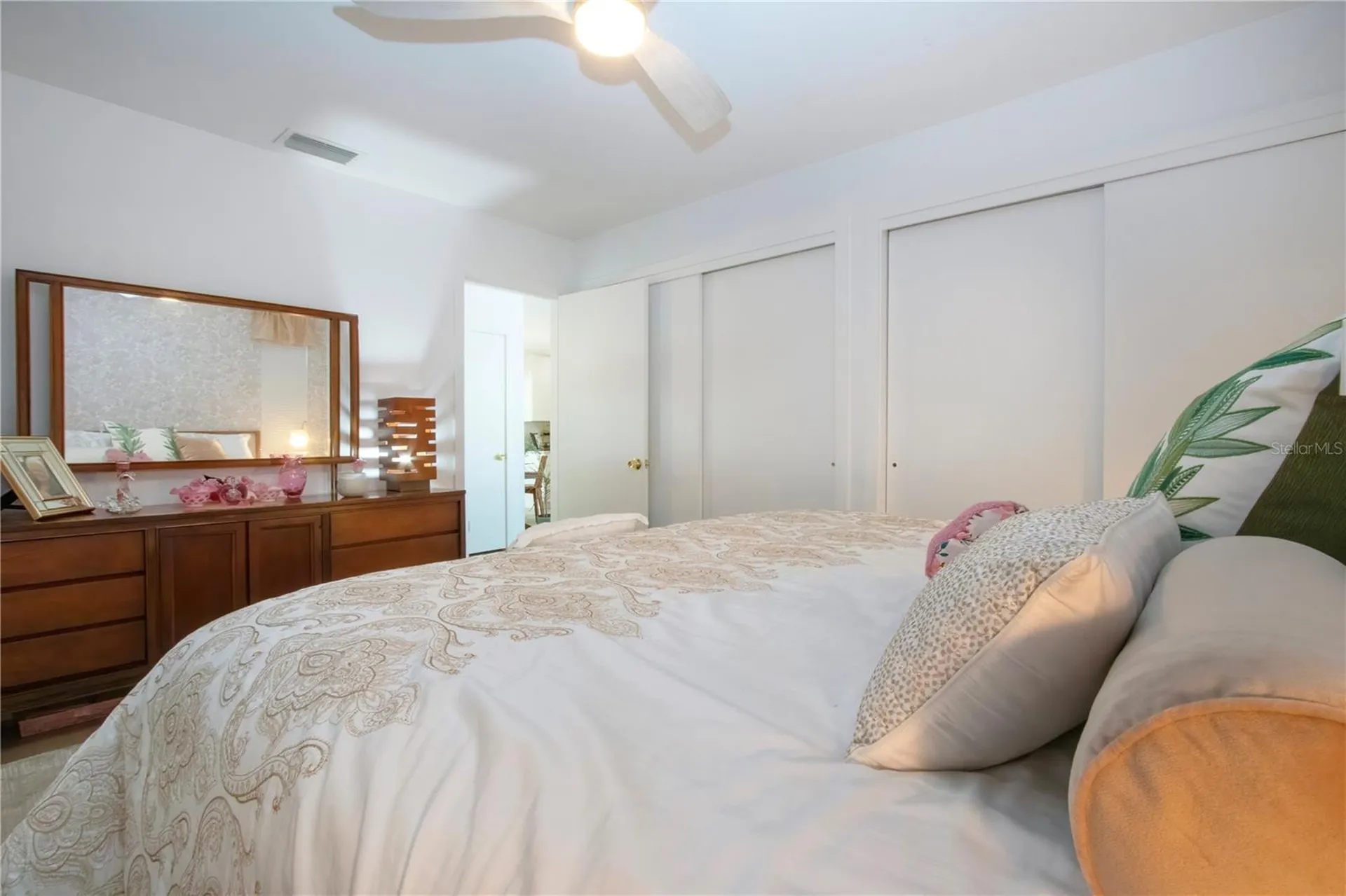 3906 Chinaberry Road Bradenton FL 34208