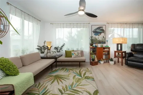 3906 Chinaberry Road Bradenton FL 34208