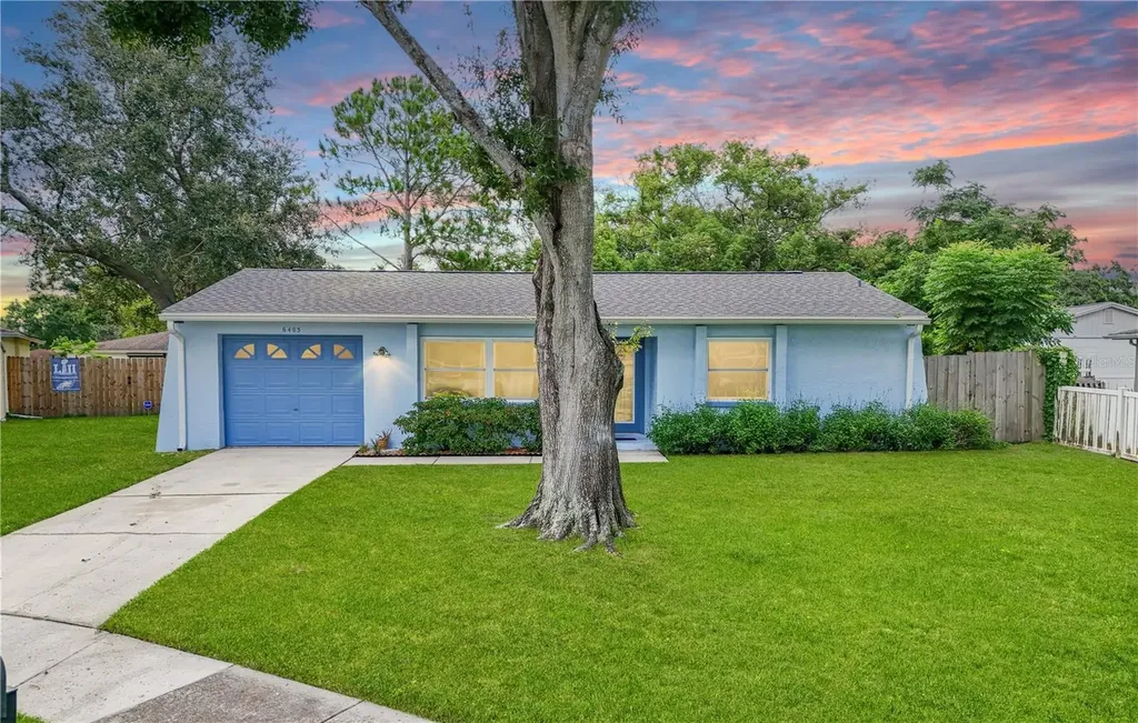 6403 Oakwood Court N Pinellas Park FL 33782