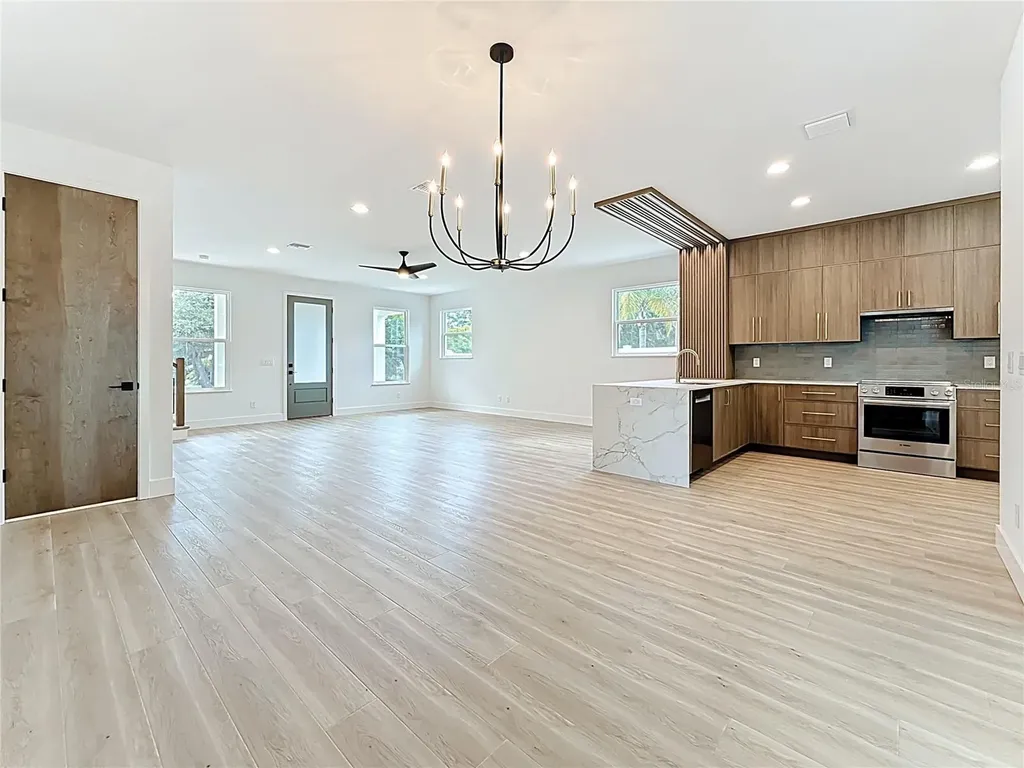 655 Wooddell Drive Safety Harbor FL 34695