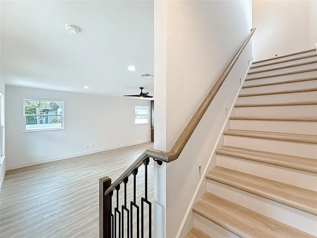 655 Wooddell Drive Safety Harbor FL 34695