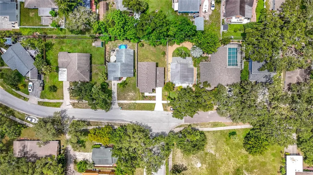 655 Wooddell Drive Safety Harbor FL 34695