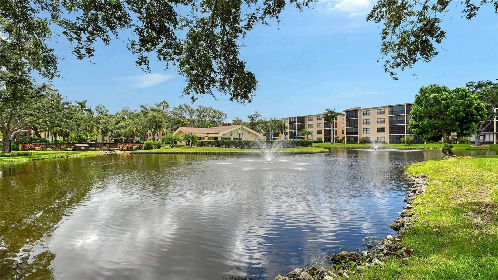 625 30th Avenue W Bradenton FL 34205
