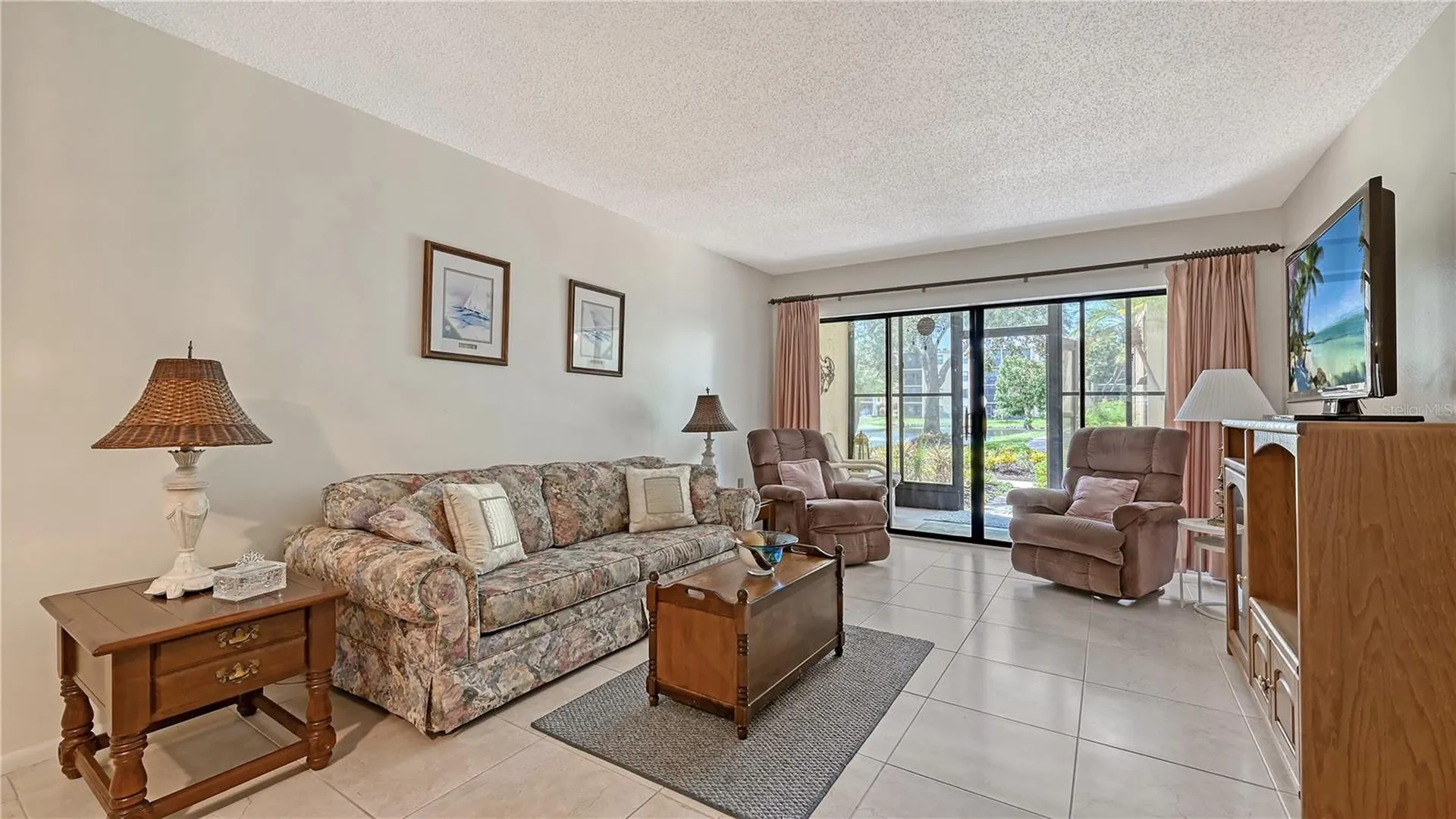 625 30th Avenue W Bradenton FL 34205