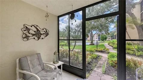 625 30th Avenue W Bradenton FL 34205