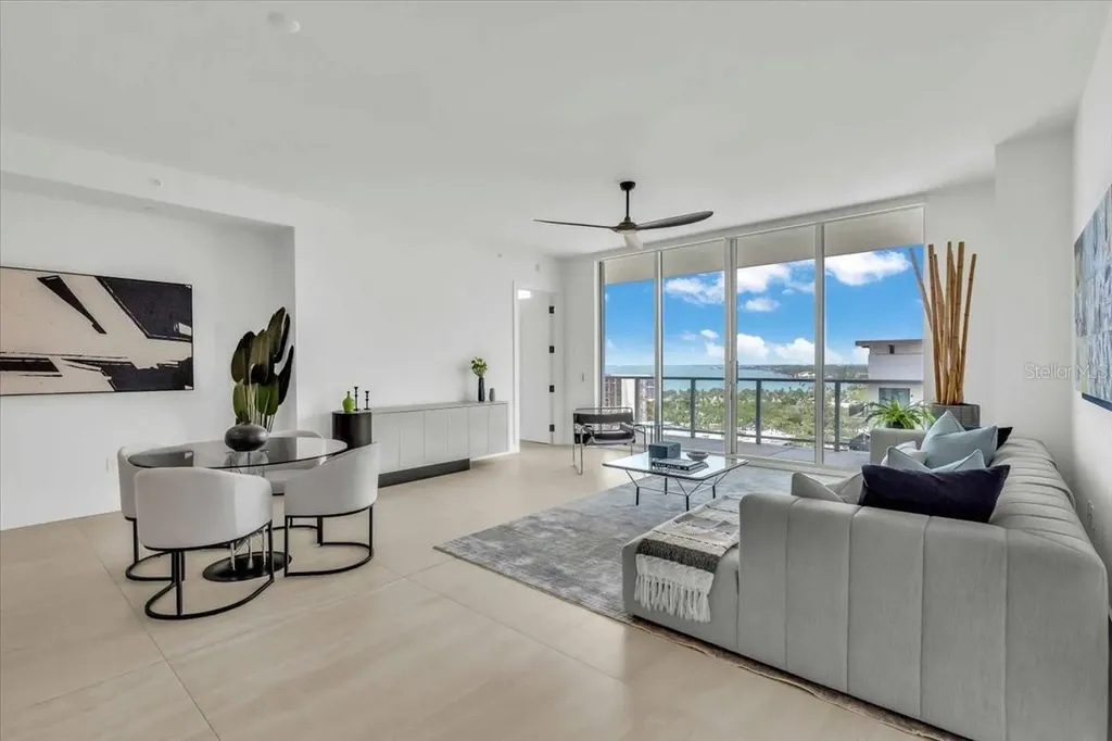 301 Quay Commons Sarasota FL 34236