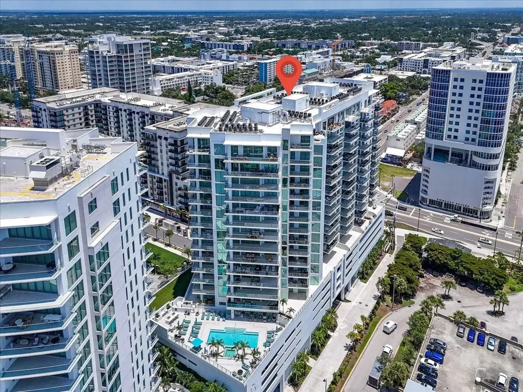301 Quay Commons Sarasota FL 34236