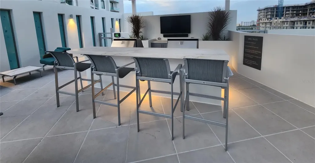 301 Quay Commons Sarasota FL 34236