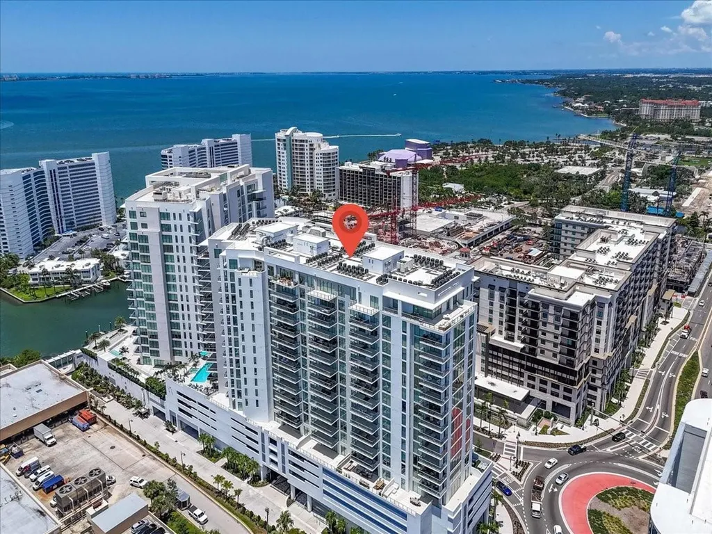 301 Quay Commons Sarasota FL 34236