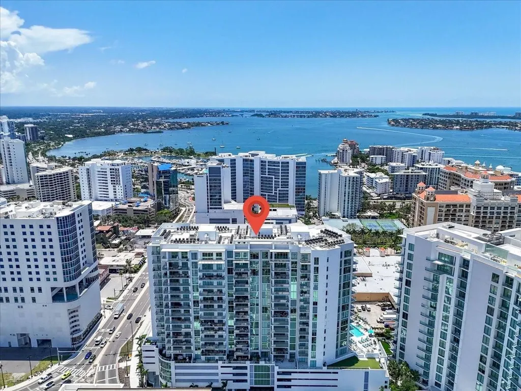 301 Quay Commons Sarasota FL 34236